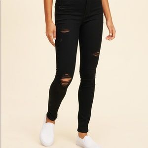 hollister womens ripped jeans